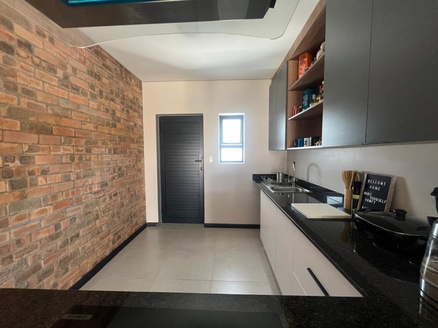 To Let 2 Bedroom Property for Rent in Pinelands Eastern Cape